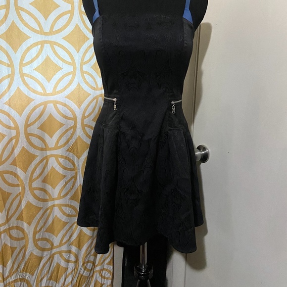 Forever 21 Paisley and Satin Mini Dress - Picture 7 of 12